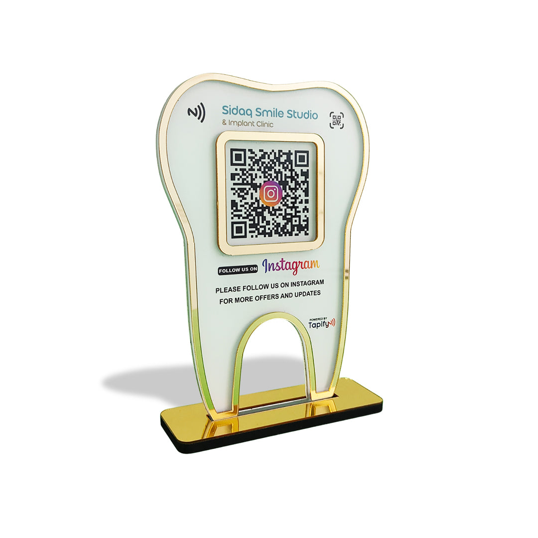Standee